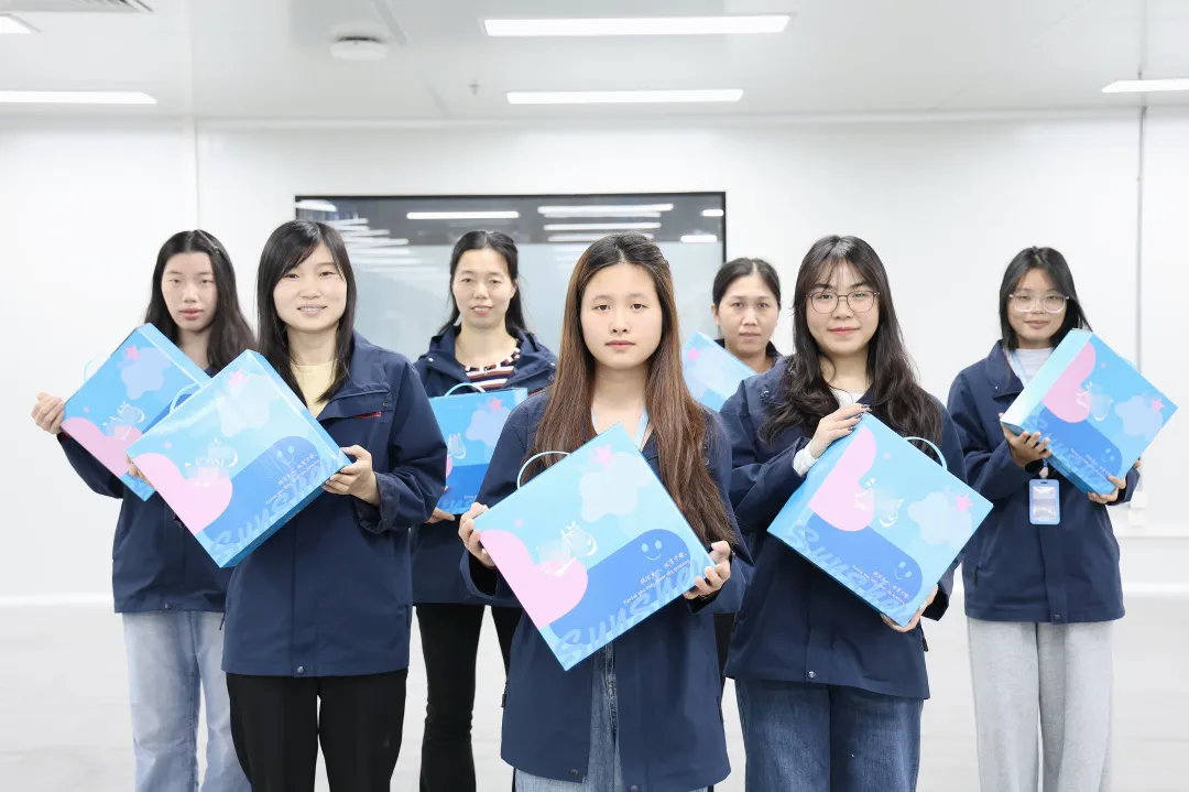 女神节：黄石“乒”出欢乐，广州“盒”你甜蜜！